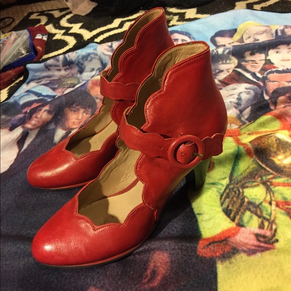Ruby red Miz mooz Mary Jane heels size 9 - Picture 4 of 4